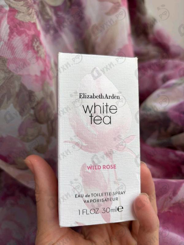 Духи White Tea Wild Rose от Elizabeth Arden