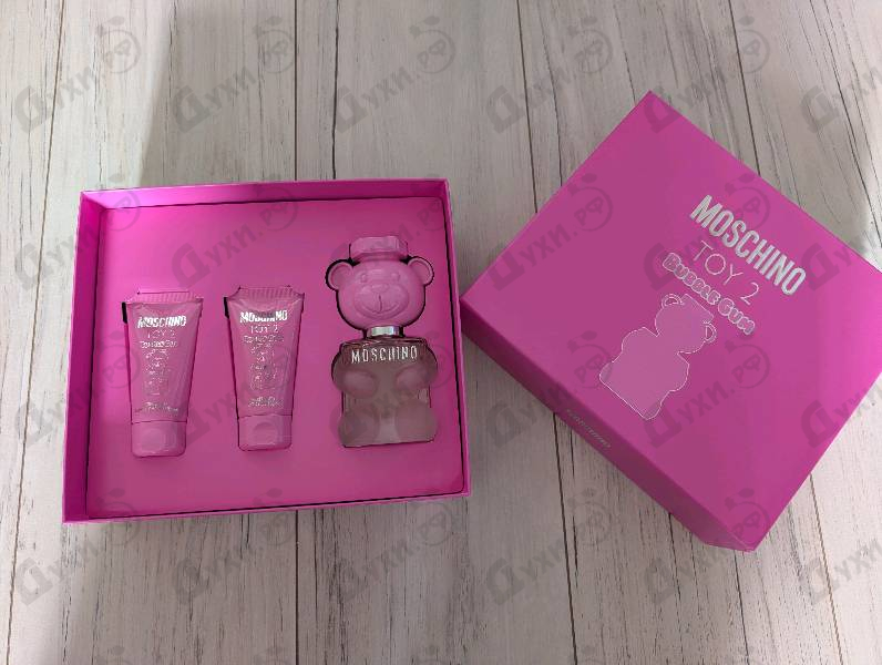 Купить Toy 2 Bubble Gum от Moschino