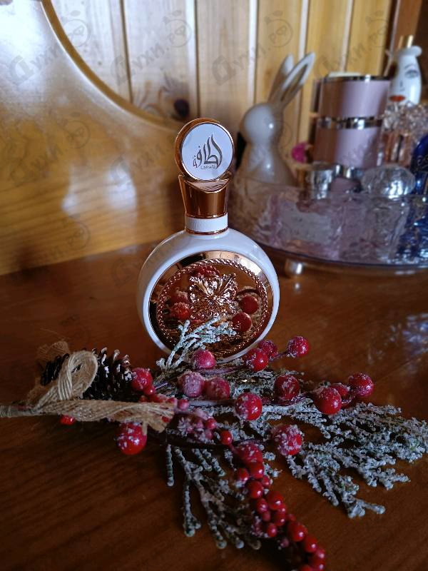 Парфюмерия Lattafa Perfumes Fakhar