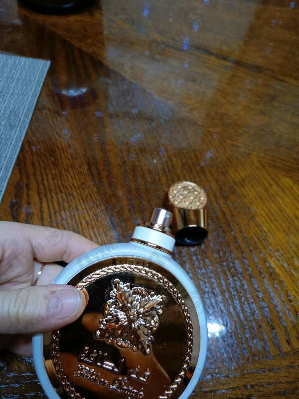 Парфюмерия Fakhar от Lattafa Perfumes