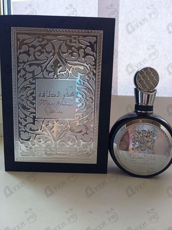 Парфюмерия Fakhar от Lattafa Perfumes