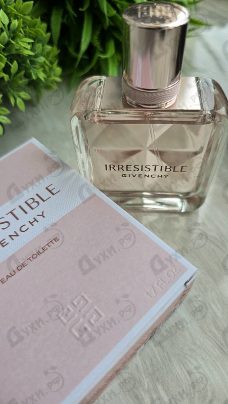 Духи Irresistible Eau De Toilette от Givenchy