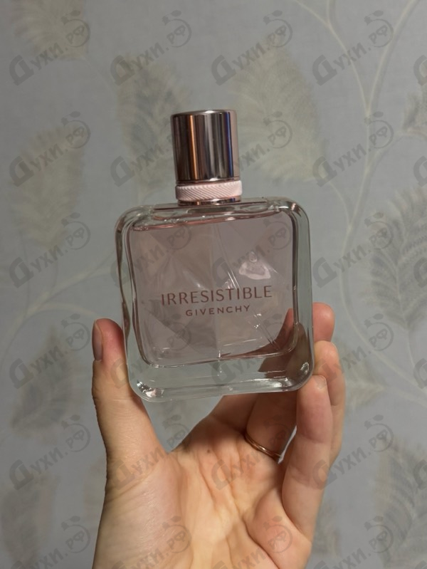 Купить Irresistible Eau De Toilette от Givenchy