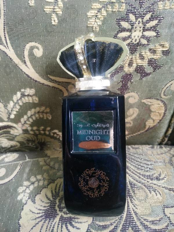 Парфюмерия Midnight Oud от Ard Al Zaafaran