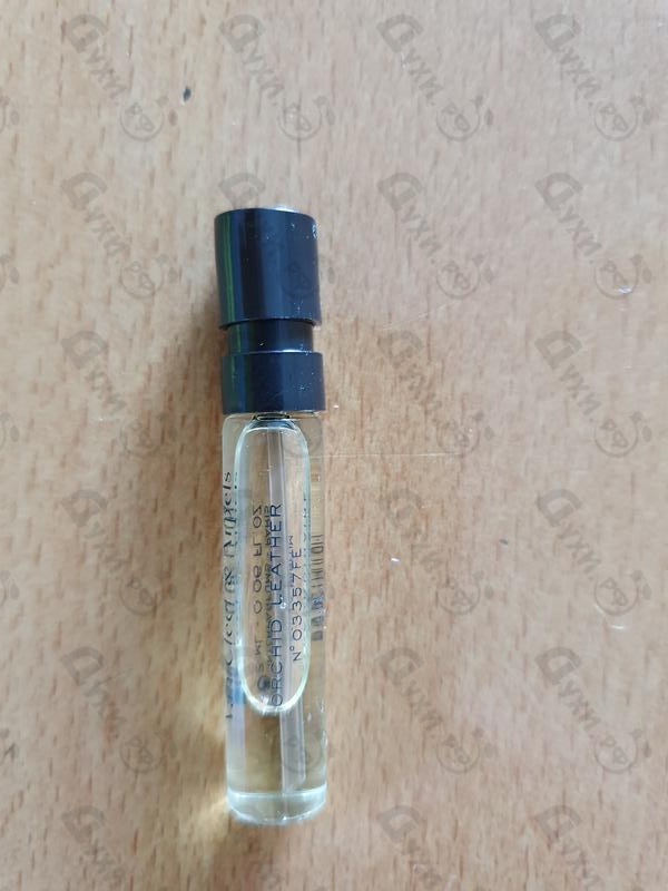 Отзыв Van Cleef & Arpels Orchid Leather Купить Orchid Leather от Van Cleef & Arpels