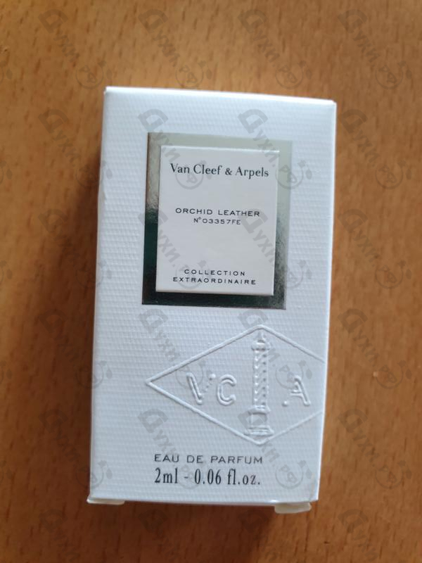 Парфюмерия Van Cleef & Arpels Orchid Leather