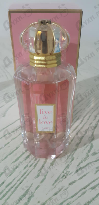 Духи Oscar De La Renta Live In Love Paris Парфюмерия Live In Love Paris от Oscar De La Renta