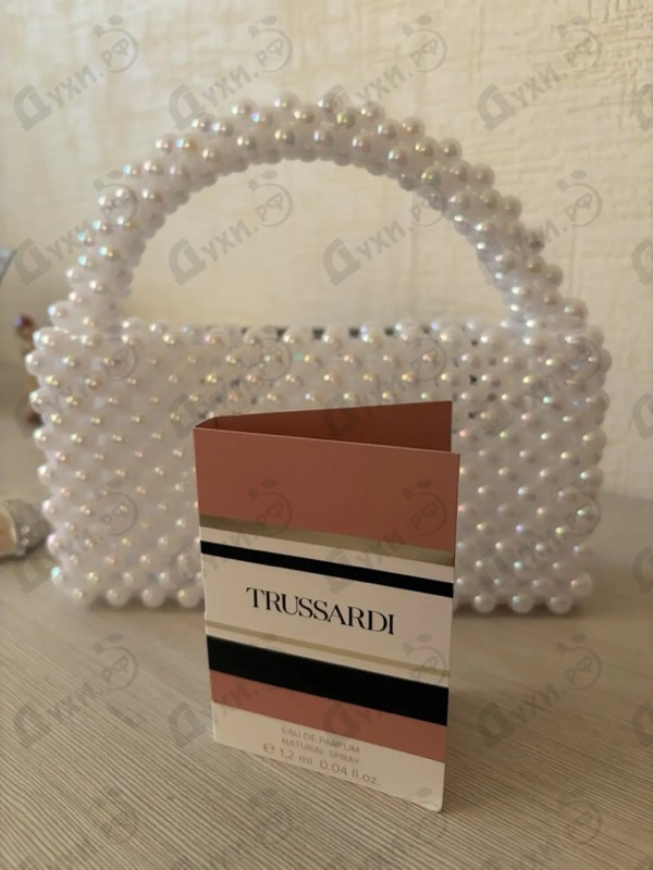 Парфюмерия Eau De Parfum от Trussardi