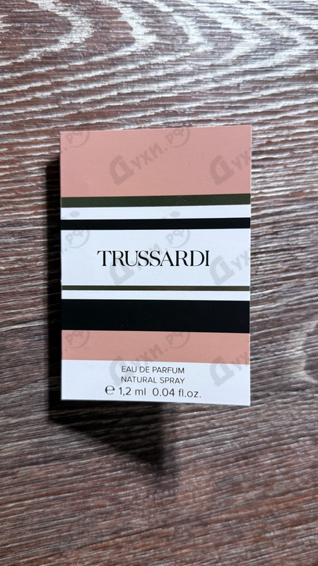 Парфюмерия Eau De Parfum от Trussardi