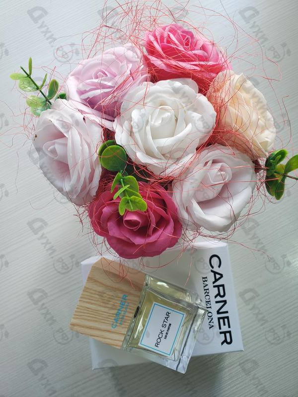 Парфюмерия Rock Star от Carner Barcelona