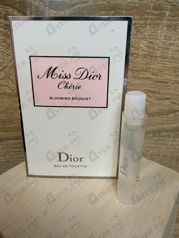 Парфюмерия Christian Dior Miss Dior Cherie Blooming Bouquet