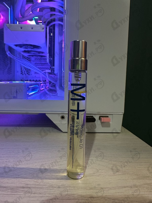 Духи Molecule 01 + Iris от Escentric Molecules