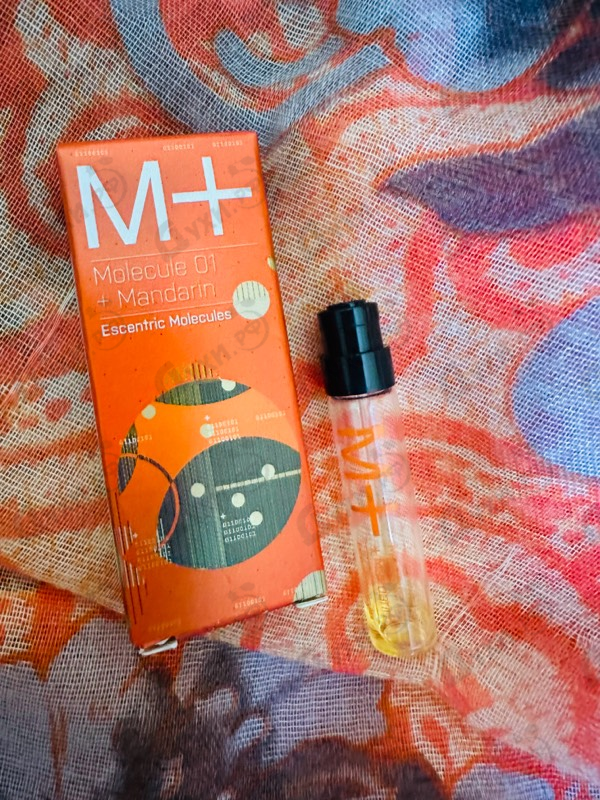 Купить Molecule 01 + Mandarin от Escentric Molecules