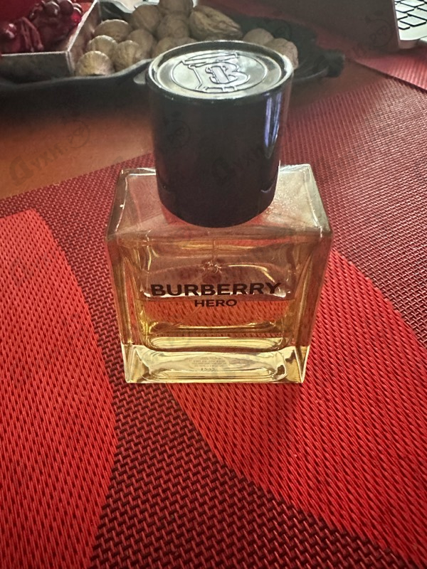 Парфюмерия Hero от Burberry