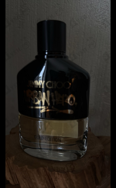 Духи Urban Hero Gold Edition от Jimmy Choo