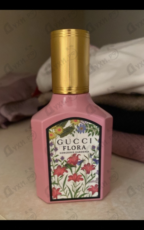 Купить Flora Gorgeous Gardenia Eau De Parfum от Gucci