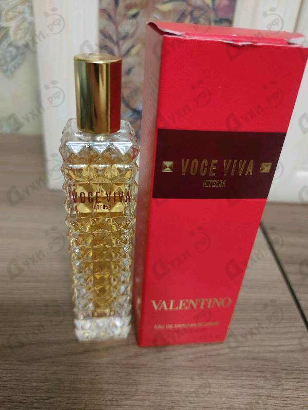 Духи Voce Viva Intensa от Valentino