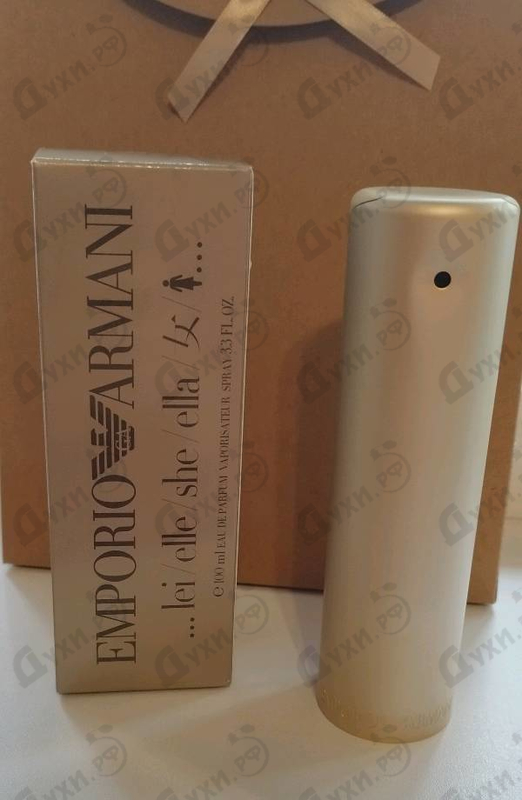 Духи Emporio Armani She от Giorgio Armani