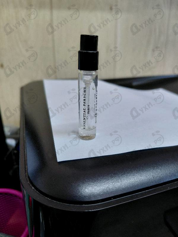 Купить Rose Magnetic от Essential Parfums