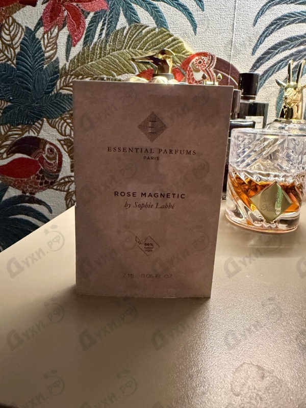 Духи Rose Magnetic от Essential Parfums