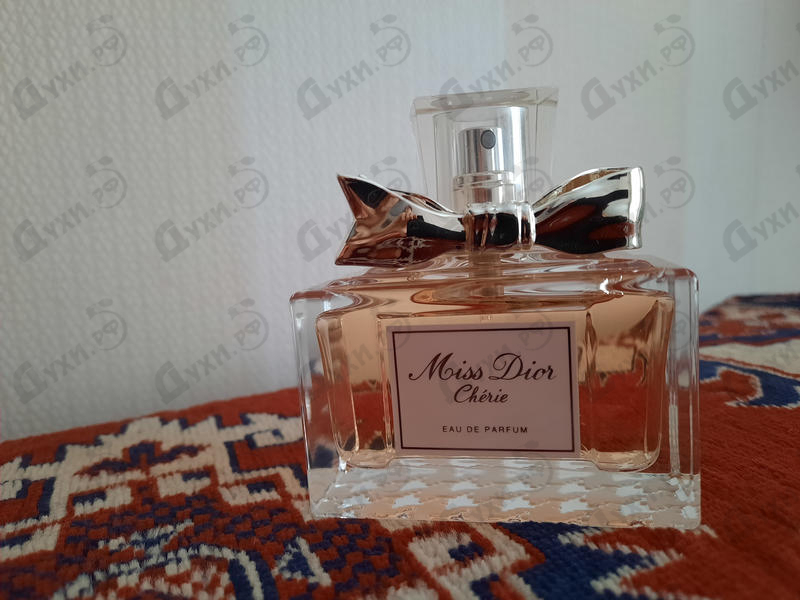 Духи Christian Dior Miss Dior Cherie Eau De Parfum Купить Miss Dior Cherie Eau De Parfum от Christian Dior