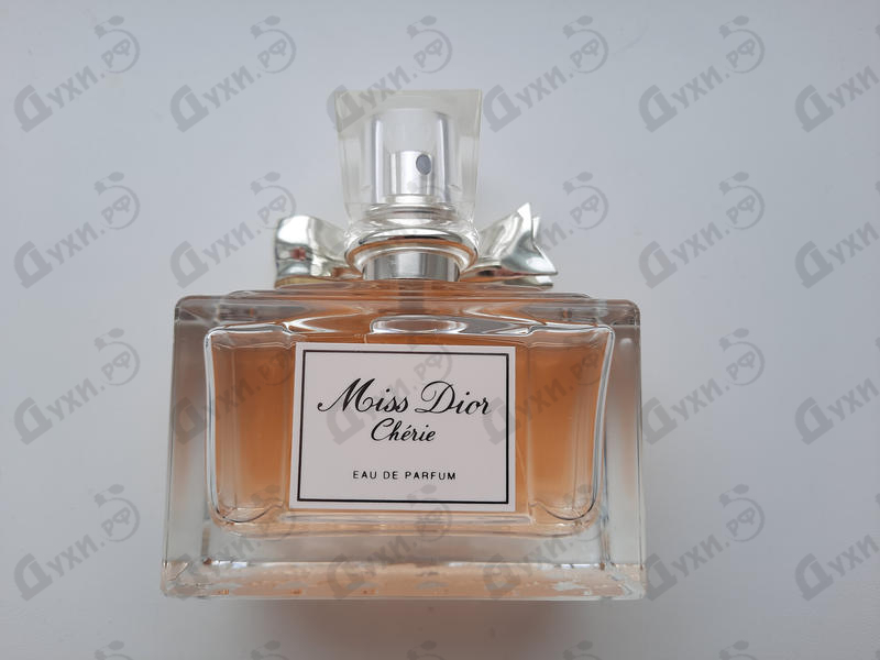 Парфюмерия Miss Dior Cherie Eau De Parfum от Christian Dior