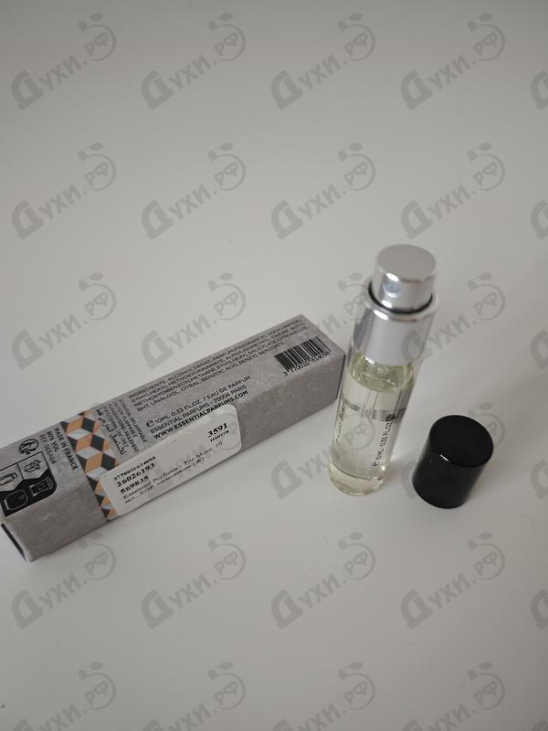 Духи The Musc от Essential Parfums