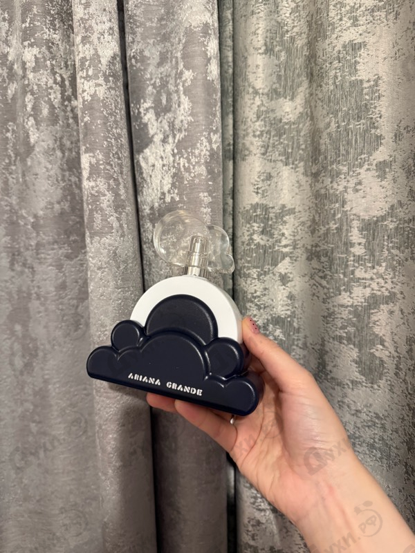 Парфюмерия Ariana Grande Cloud Intense