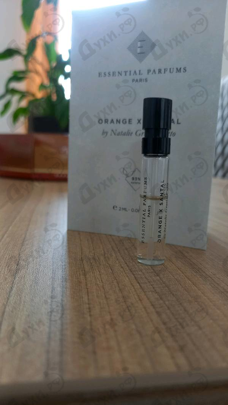 Парфюмерия Orange X Santal от Essential Parfums