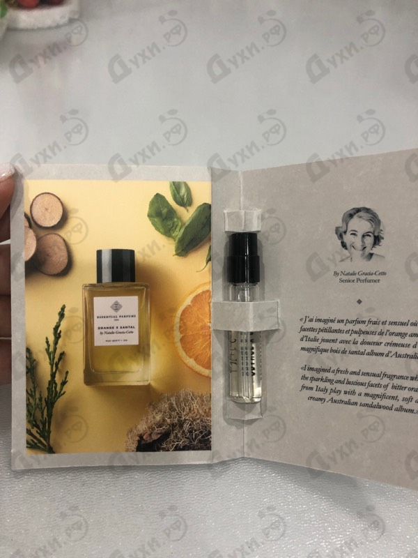 Парфюмерия Orange X Santal от Essential Parfums