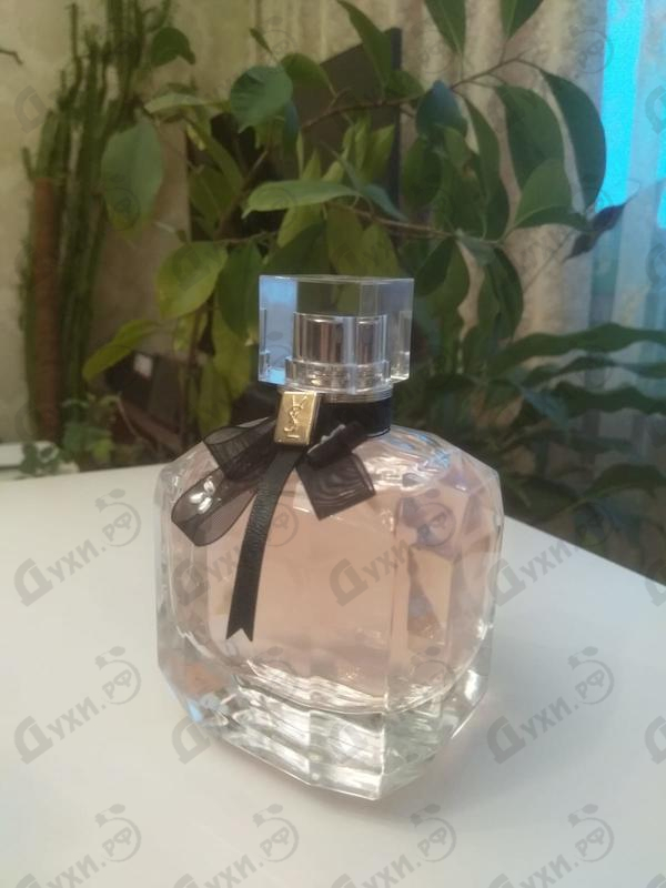 Парфюмерия Mon Paris Parfum Floral от Yves Saint Laurent