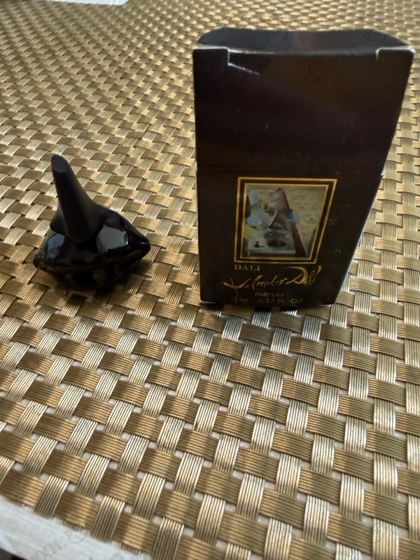 Купить Dali Parfum от Salvador Dali