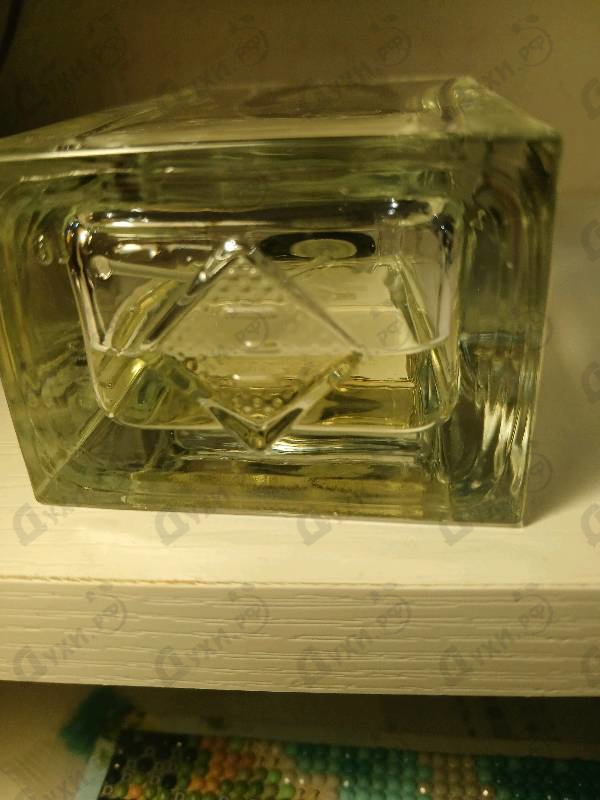 Духи Bois Imperial от Essential Parfums
