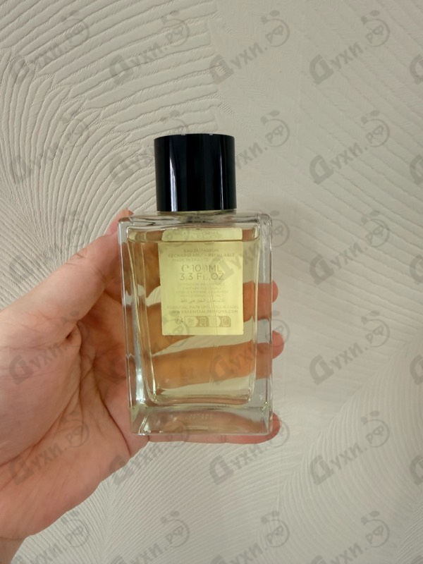 Парфюмерия Essential Parfums Bois Imperial