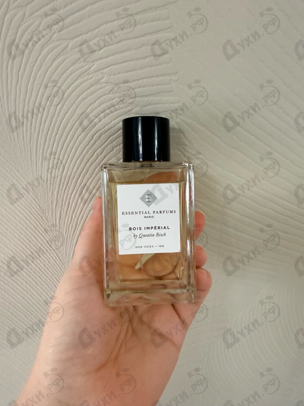 Парфюмерия Bois Imperial от Essential Parfums