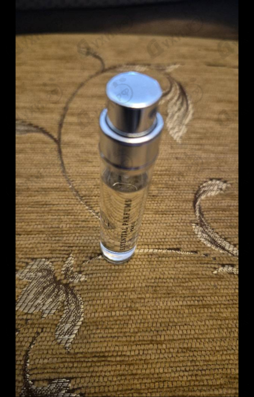 Парфюмерия Essential Parfums Bois Imperial