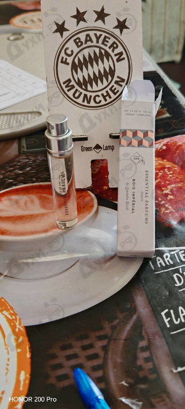 Духи Bois Imperial от Essential Parfums