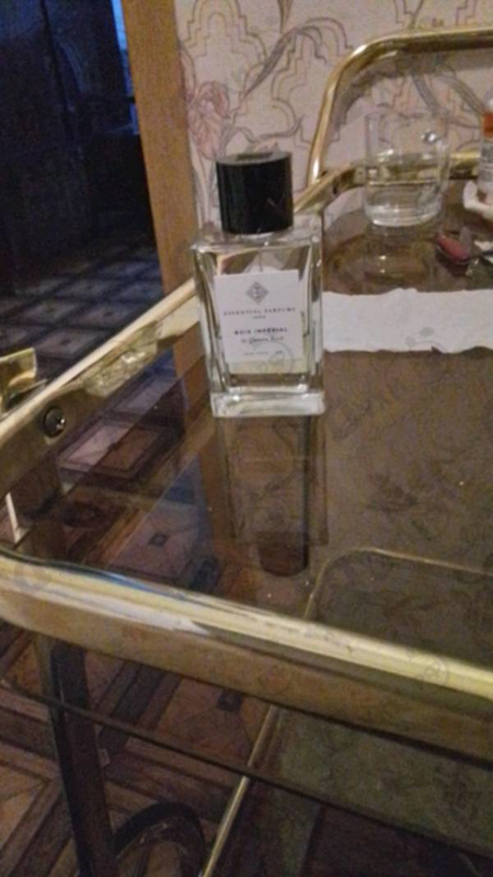 Парфюмерия Bois Imperial от Essential Parfums