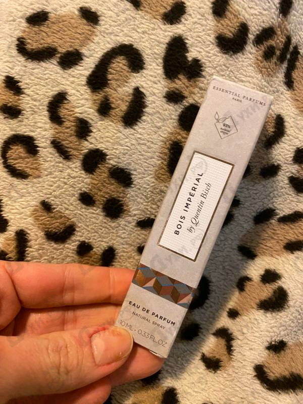 Духи Bois Imperial от Essential Parfums