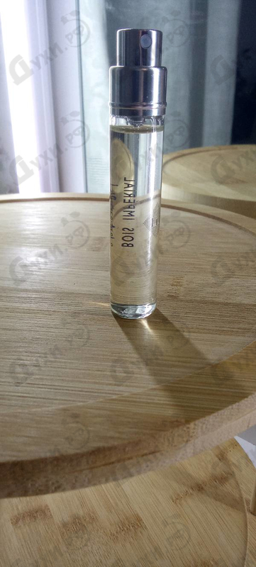 Парфюмерия Bois Imperial от Essential Parfums