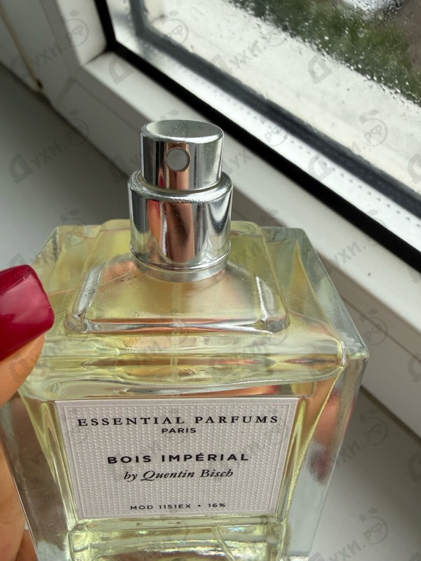 Парфюмерия Bois Imperial от Essential Parfums