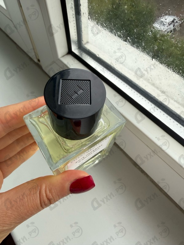 Парфюмерия Essential Parfums Bois Imperial