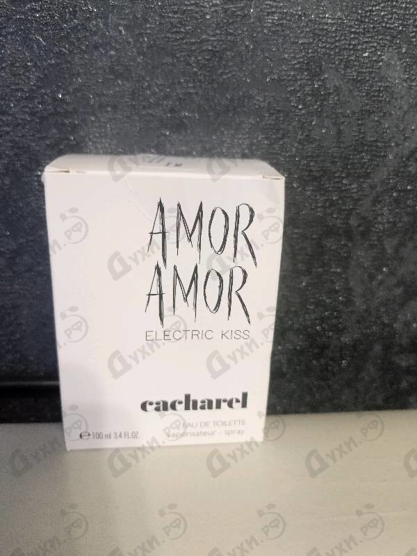 Купить Amor Amor Electric Kiss от Cacharel