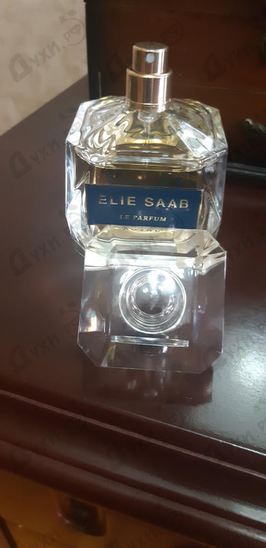 Духи Le Parfum Royal от Elie Saab