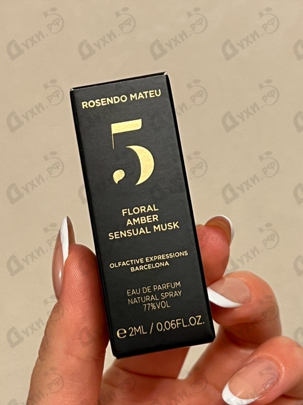 Купить Rosendo Mateu № 5 Floral, Amber, Sensual Musk от Rosendo Mateu Olfactive Expressions