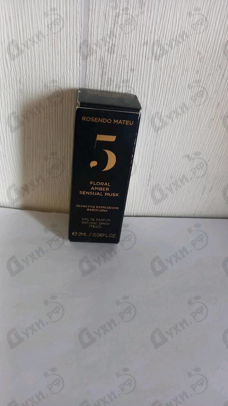 Купить Rosendo Mateu Olfactive Expressions Rosendo Mateu № 5 Floral, Amber, Sensual Musk