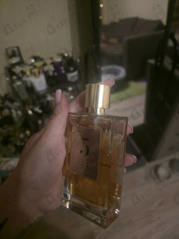 Отзывы Rosendo Mateu Olfactive Expressions Rosendo Mateu № 5 Floral, Amber, Sensual Musk