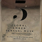 Духи Rosendo Mateu № 5 Floral, Amber, Sensual Musk от Rosendo Mateu Olfactive Expressions