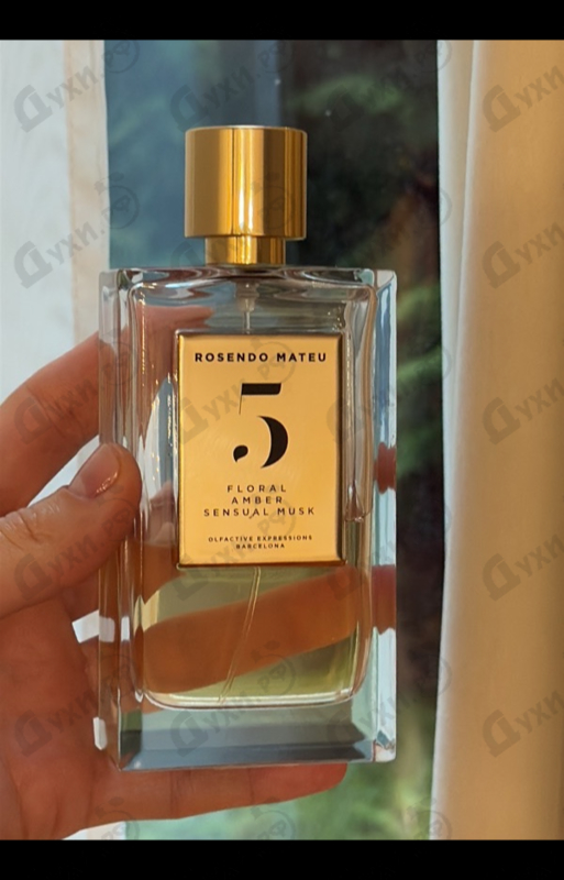 Парфюмерия Rosendo Mateu № 5 Floral, Amber, Sensual Musk от Rosendo Mateu Olfactive Expressions