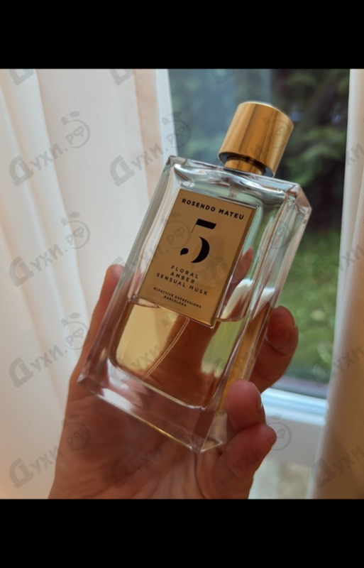 Духи Rosendo Mateu № 5 Floral, Amber, Sensual Musk от Rosendo Mateu Olfactive Expressions